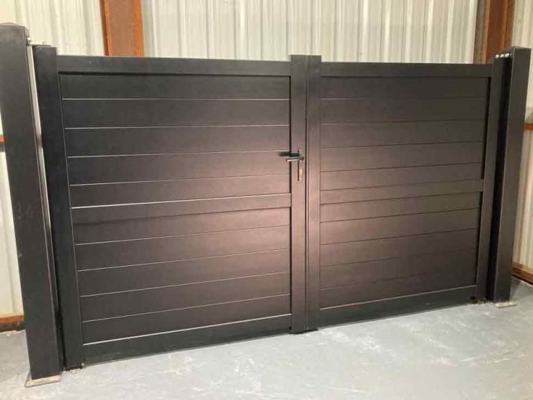 Electric aluminium gates Glasgow