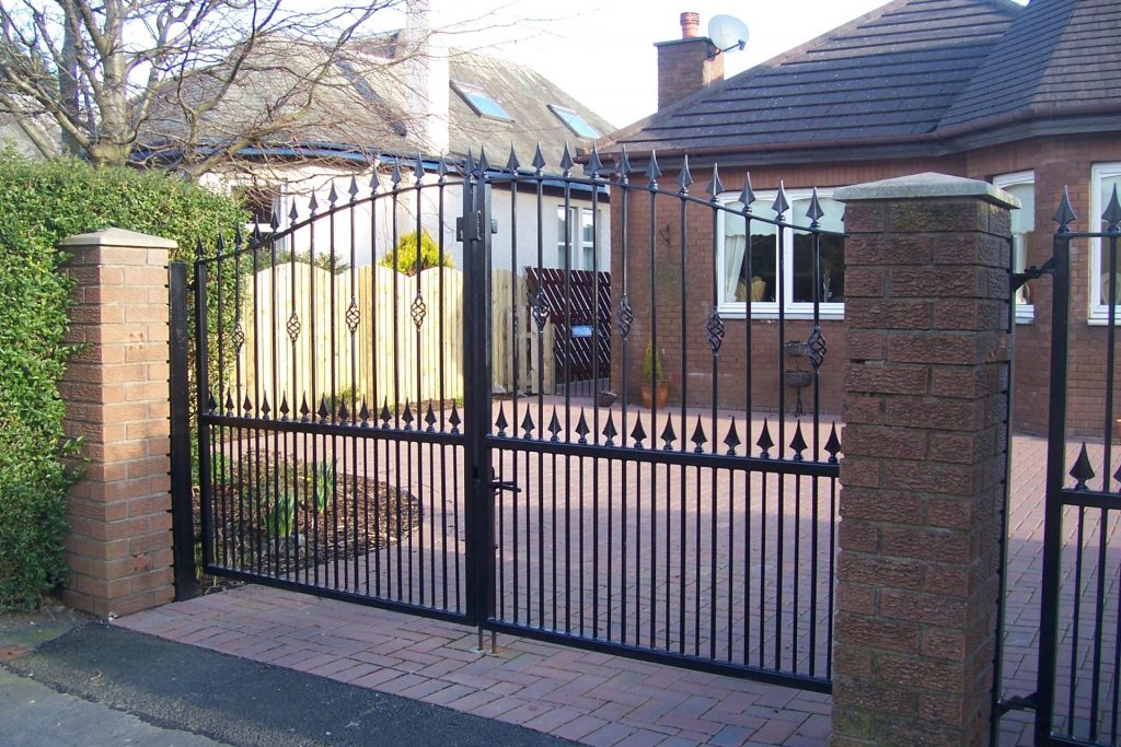 Automated Metal Driveway Gates in Ayrshire